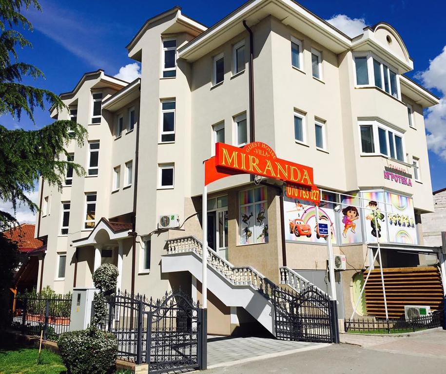 Guest House Miranda Ohrid Buitenkant foto